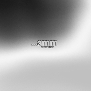 日本裸体美女大学生大自然性爱
